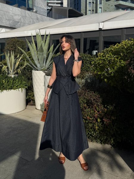 طقم جينز تنورة